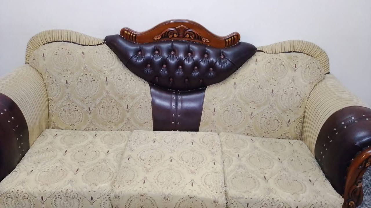 تخم للبيع عشره مقاعد نظيف جدا بغداد الدوره


**إذا كنت صاحب هذا الإعلان وتريد حذفه لأي سبب، رجاءا أرسل رسالة إلى الدعم الفني**