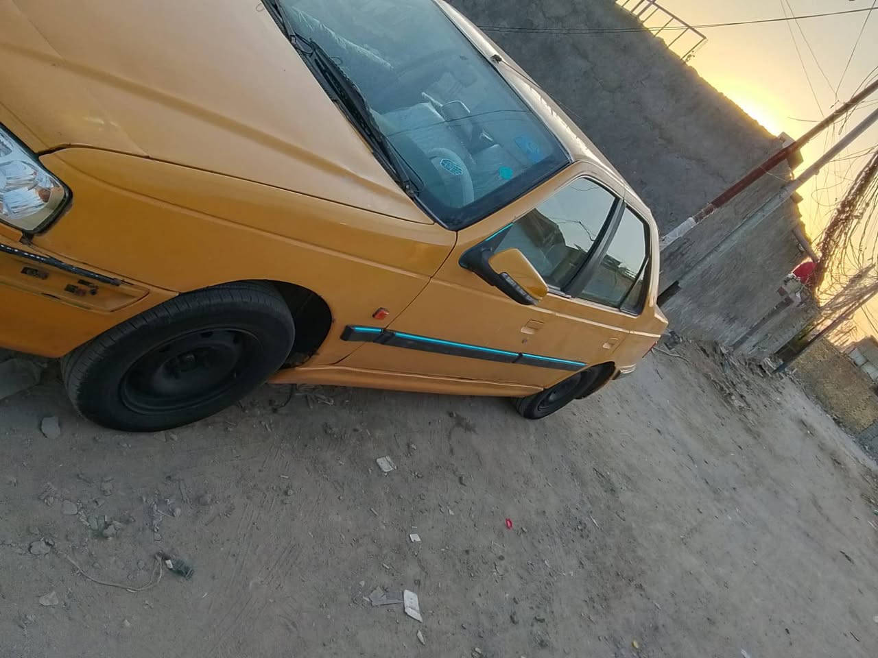 سلام عليكم بيجو بارص 2015 مكينه كير شرط حداديه تبريد طخم تاير جديد رقم واسط مكانه ناصرية مركز سعره 22وبيه مجال قليل الاستفسار عله الرقم ‏‪***********‬‏
