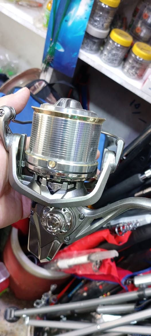 ***********
واتس اب 
40 الف
