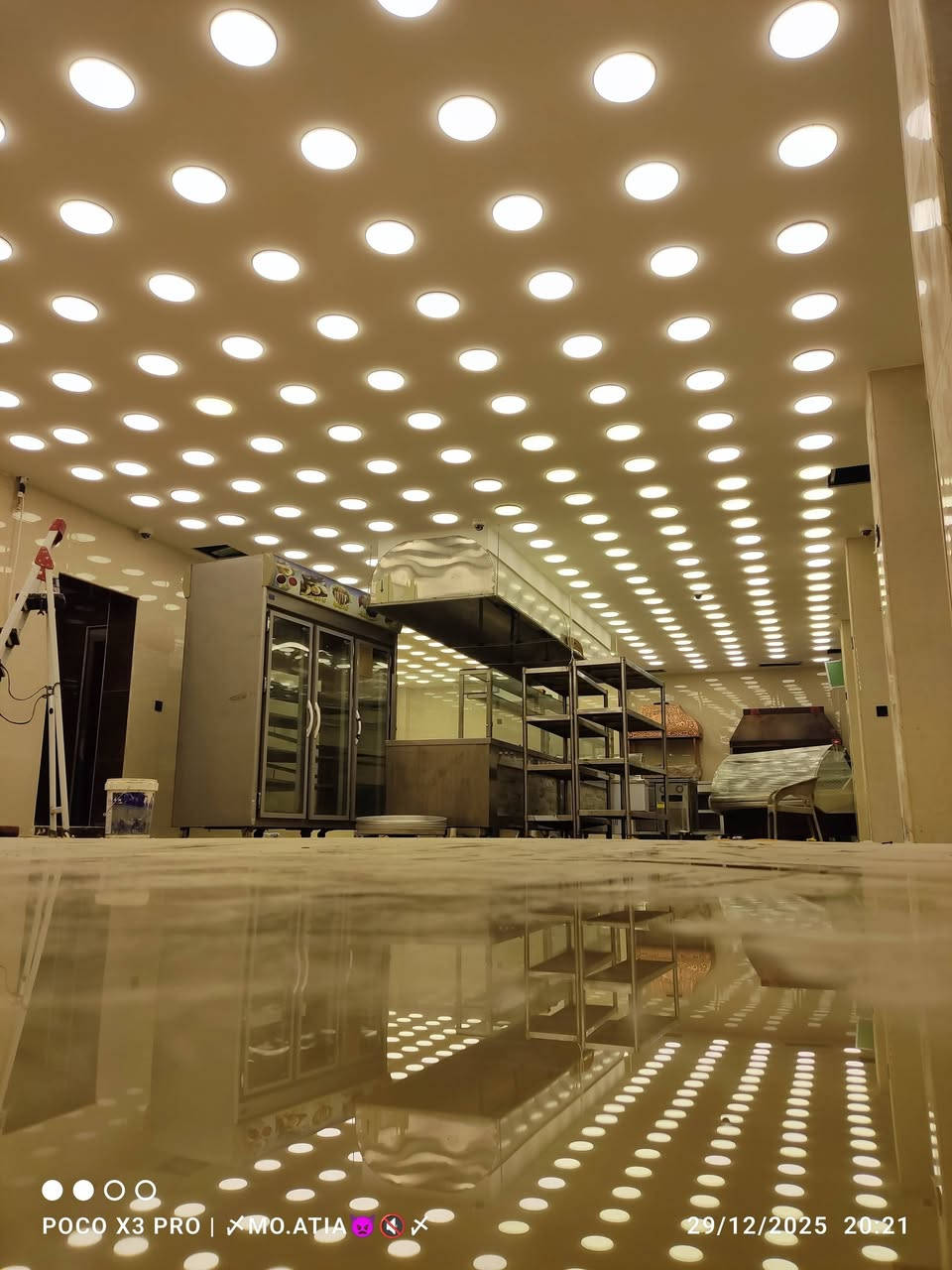 كهربائي متفرغ موجود في بغداد تأسيس بواري و بوكسات تسليك بواري  تأسيس ليد بروفايل وتشطيب تأسيس بواري EMT شغل مخطط وغيره
***********
