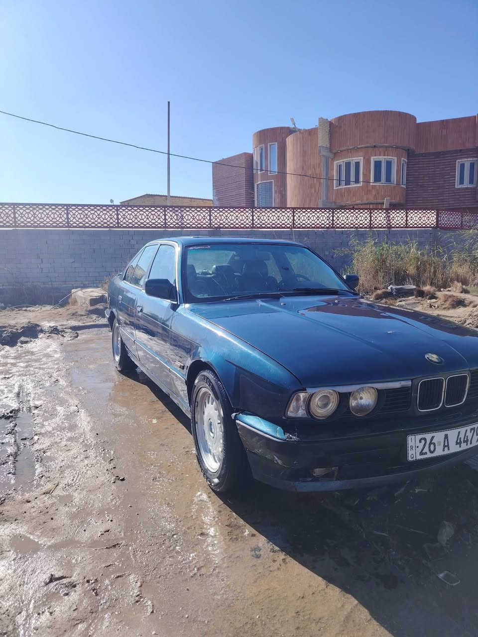 سلام عليكم للبيع 5.35مكينه وكير بلاد مامحور كفاله سياره بس صبغ لجماليه بدون ضربه سعر 39وبيه مجال مكاني ناصريه سوك الشيوخ سياره كهرباىيات كله شغاله من طوول لطول ترايك وين مايعجبك الشراي بخدمته الانتصال عل الارقام ***********/***********مستعجل عل بيعته
