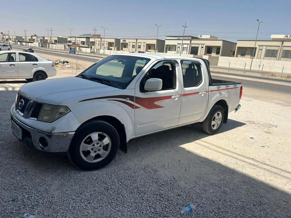 السلام عليكم
نيفارا موديل 2010
مكينه گير حداديه  تبريد جديد
نسويه بأسمي 
قطعه وحده بارد 
مكاني نجف 
التواصل فقط ع الاتصال رجاء ً
***********
