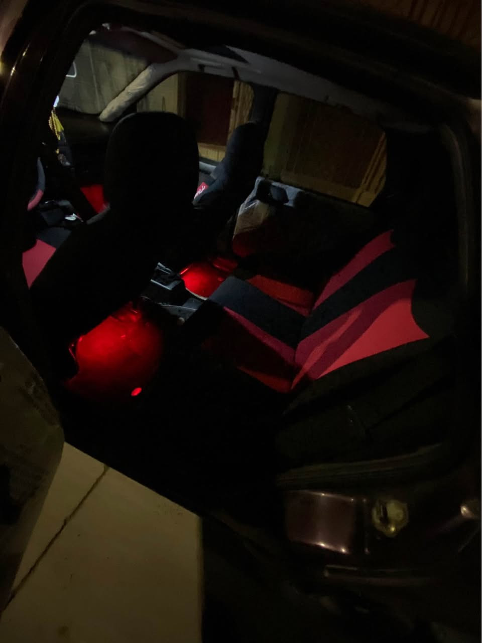 ئۆپل ڤکتتیا ئارمی پلاستیکی سلێمانی ئارمو ئەوەلیاتی بەشەرت هەزەی تازە مەکینە ٢٠ عادی گێرو مەکینەی بەشەرت دەعمو لێدراوی نییە پێش و پشتی کەپس سلاید جام کارەبە ئاوێنە گەرم و کارەبا هەم گیانی بە شەرتسعری ٤٠ گەلاو مەعامەلەیکی کەم  *********** Singapore
