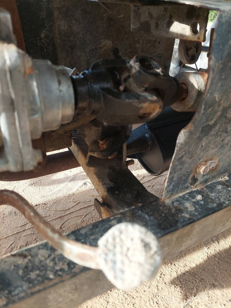 السلام عليكم ورحمة الله وبركاته  ستوته ام تي ار للبيع شغاله ومصلحه كلشي مابيه بس تريد حصيره سعرهه ٣٧٥ وبيه مجال ***********
