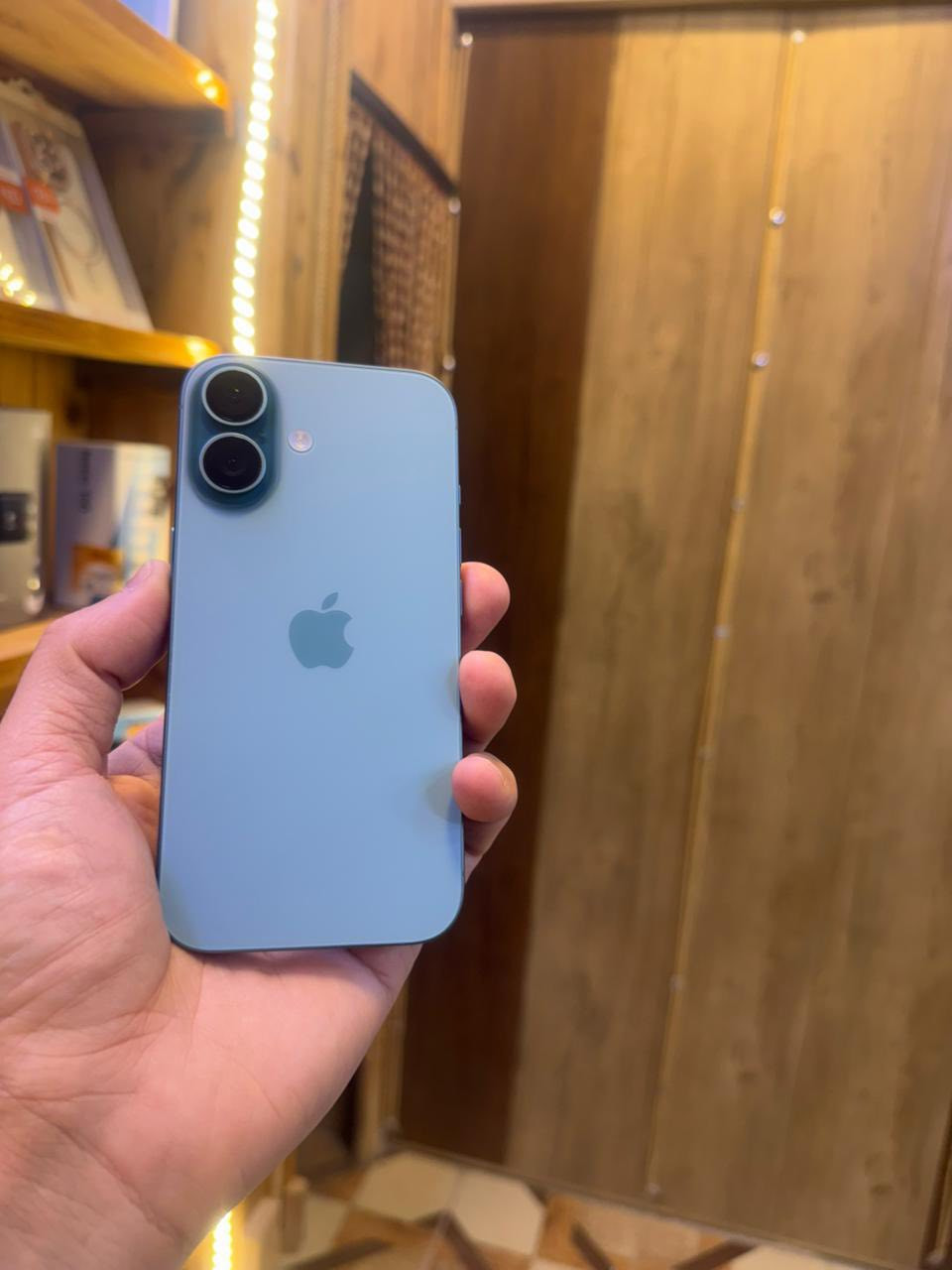 السلام عليكم ايفون16عادي128بطاريه100 الجهاز مشحون 50 مرةيعني جديدالضمان الشهر العاشر وينتهي التوصيل مكتب التاج 👑
***********
