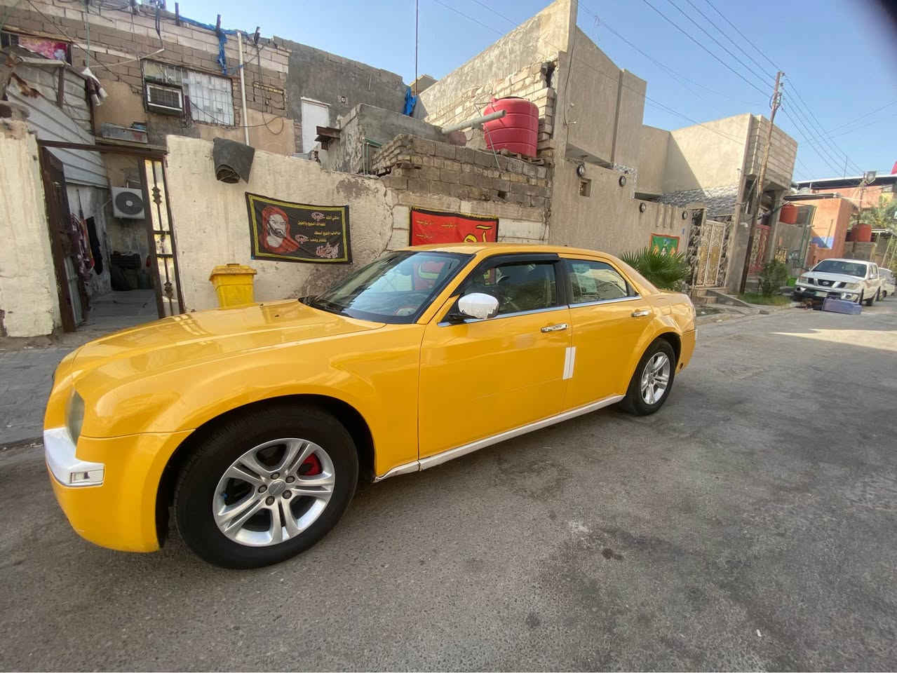 سلام عليكم اوباما موديل 10رقم ذي قار انكليزي شرط تحويل خطها عماره  بصره كير مكينه تبريد حداده تخم تاير كله توب غاز بانزين سياره السعر 100وبيه مجال مكاني البصره الحيانيه *********** البصرة, العراق

