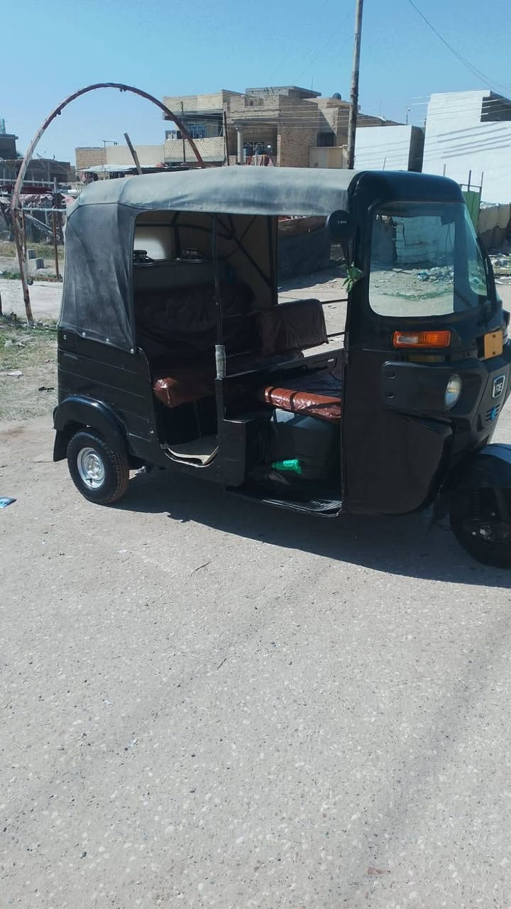 سلام عليكم 🖐🏻
تكتك للبيع موديل 2020
كفالة تكتك خير من الله كهربائيات كاملة اورق جاهزة للترقيم 
 مكاني بغداد 
سعر خاص 
***********
