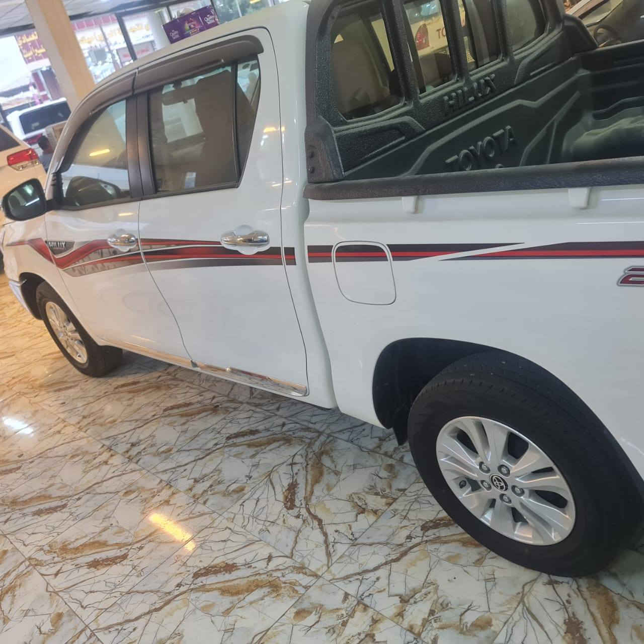 تويوتا هايلوكس 
2025
رقم بغداد 
ماشية7000 ألف
مكفولة من كلشي على وضع الشركه 
ب 208 ورقه وبيه مجال حك الجيه 
مكان راعيه صالح الدين بلد 
***********

مكلف بالنشر
0484 181 0782
