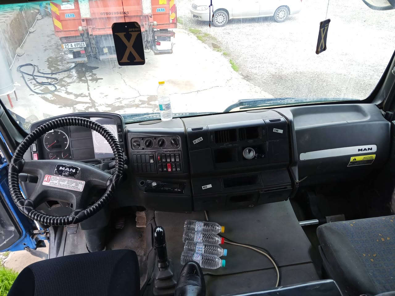 2003 بۆدی ئۆزمین لەسەری ڕەپتە 
گێڕو مەکینەی و شانسیو هەمو گیانی بەشەرت
410ی پەمپو نۆزڵ تەبریت بۆیلەر هاڤ
سعری 180و مجال شوێن سلێمانی 
***********
***********
