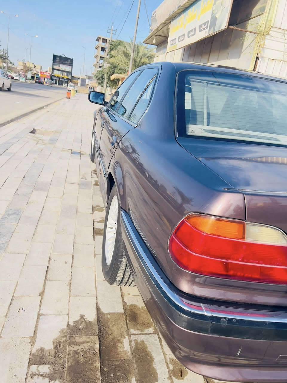 السلام عليكم BMW 730 محرك V8 مسكر محرك وكير كفاله شرط الفحص  السيارة فول من جميع النواحي وكلشي بيهه شغال فقط تحكم ستيرن مشط ب 50 الف بنسبه للتحكمات 
سيارة بيهه ضربه اماميه من جه اليسرة فخذه ومعدله  شغل مرتب حلو ومامأثره عليه تجي تصعد بيهه ترايك 200 🛫
سيارة جاهزة من كهربائيات من تدفئه هيتر كشنات تبريد ثلج حدادية 100% 100 تخم تايرات ويل كب سيارة جاهزة وجوة سعرها رايدها ب60 $ وهذا رقمي ***********
