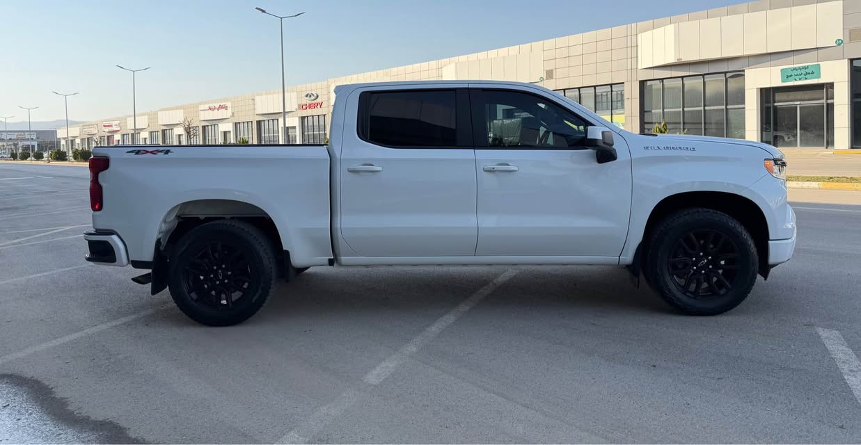 Chevrolet Silverado 2024
٤ بستۆن _ ٢٧٠٠ 
٤١ هه‌زار مایل ڕۆشتوه‌ 
4x4  -  LT مواسه‌فاتی 

١ پارچه‌ بیلاد گۆڕاوه‌ ١ پارچه‌ بۆیاخه‌ 
و په‌ڵه‌یه‌ك سارد و بۆیاخی هه‌یه‌ 
3GCPDDEK3RG328025 شانصی
گێڕ و مه‌كینه‌ و كارابای به‌ شه‌رت 

ژماره‌ كاتی و به‌ شه‌رت 

نرخی ٢٦٨ وه‌ره‌قه‌ مه‌جالێكی كه‌م
ته‌نها فڕۆشتنه‌ 
📞  ٠ ٠ ٠ ١  ٤ ٠ ٢  ٠ ٧ ٧ ٠ 
___________________
سـلفرادو  ٢٠٢٤
LT - 4X4   مواصفات 
فور ویل 
ماشیة ٤١ الف میل 
٤ سلندر  حجم ٢٧٠٠

١ ‏قطعة تبدیل بیلادي ١ قطعة سبغ 
و بیها شبر تعدیل و سبغ سغیر
3GCPDDEK3RG328025 شانصي
كیر و محرك و كهرباي كلشي بشرط 

‏رقم مؤقت , كاتي شرط ترقیم 
السعر ٢٦٨ ورقة مجال قلیل

للبیع فقط 
📞  ٠ ٠ ٠ ١  ٤ ٠ ٢  ٠ ٧ ٧ ٠ 
سلیمانیه السليمانية, العراق


**إذا كنت صاحب هذا الإعلان وتريد حذفه لأي سبب، رجاءا أرسل رسالة إلى الدعم الفني**