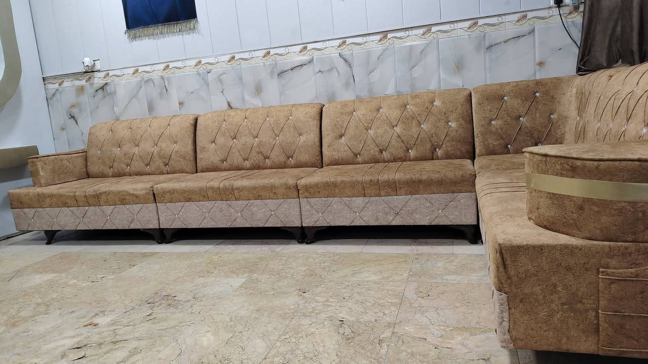 سلام عليكم
ديوان لبيع ستعمال شهر
مكان بلديات لصحفيين 
***********
