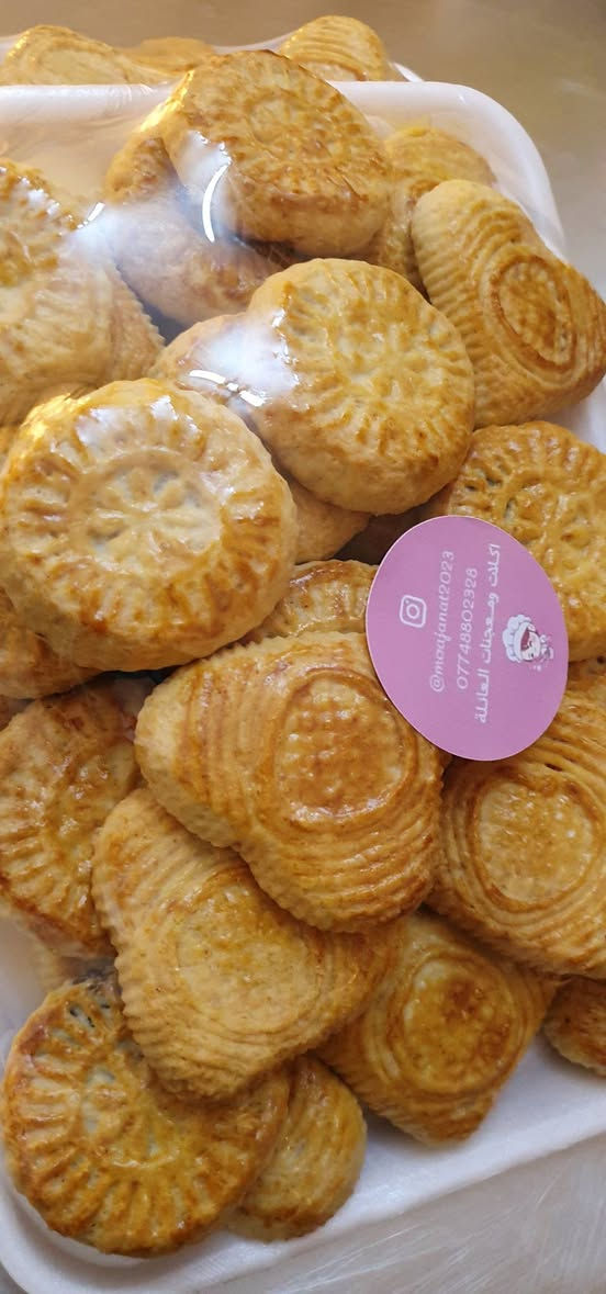 🌸 كليجتنا بطعم البيت الأصيل 🌸
إذا تدورون على الطعم الطيب والجودة المضمونة، كليجتنا هي الاختيار الأمثل 😍
🥮 كليجة بكل الحشوات: ✨ تمر ✨ جوز ✨ راحة ✨ جوز الهند ✨ حسب الطلب
📍 مناسبة للضيافة، المناسبات، والطلبات الخاصة. 📦 يتوفر بيع مفرد وجملة. 💯 شغل بيتي وطعم يفوز.
للطلب والاستفسار: 📞 ***********
أكلات ومعجنات العائلة 🌷
