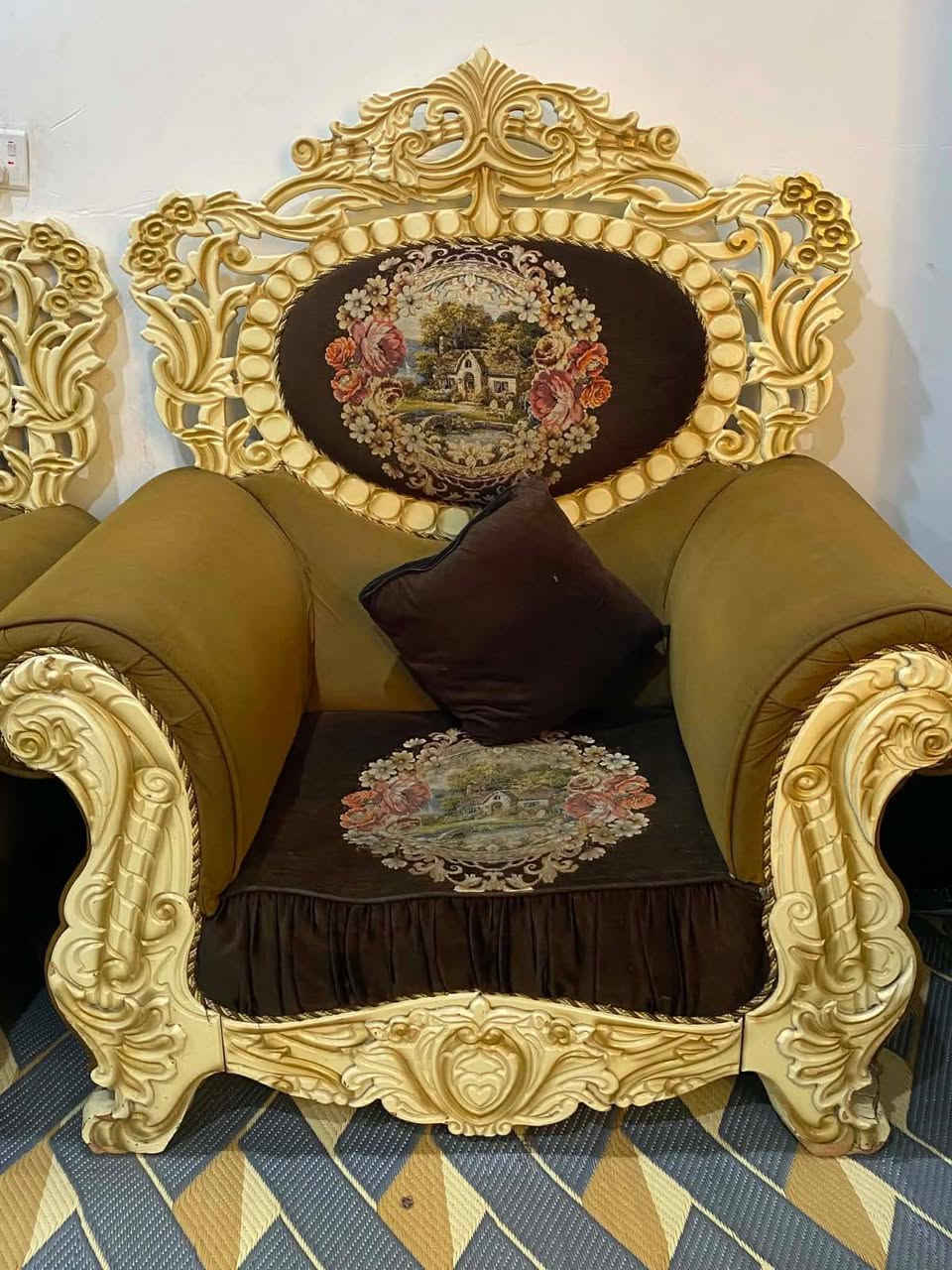 تخم تركي ملكي نضيف جدا البيع عشر مقاعد ٤٥٠ وبي مجال الرقم+964 773 359 5443


**إذا كنت صاحب هذا الإعلان وتريد حذفه لأي سبب، رجاءا أرسل رسالة إلى الدعم الفني**