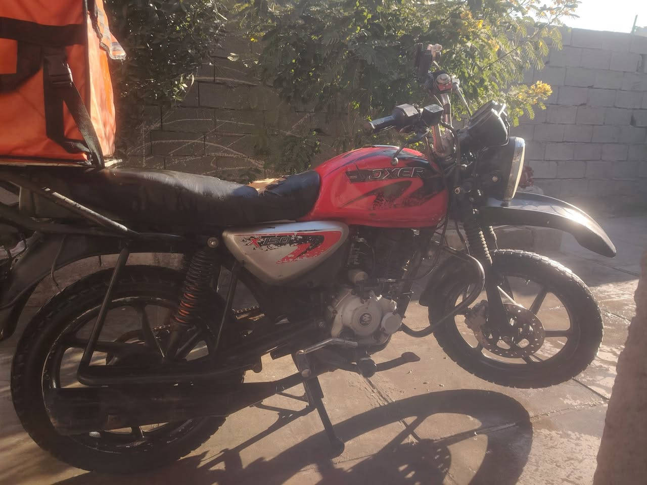 السلام عليكم بوكسر جبلي 2020 شهر 12 كامله أوراق
عطل الدراجه لاطشه
سعر 700 وبيها مجال للناس الطيبه
عنواني بغداد الزعفرانيه *********** متواجد واتساب
