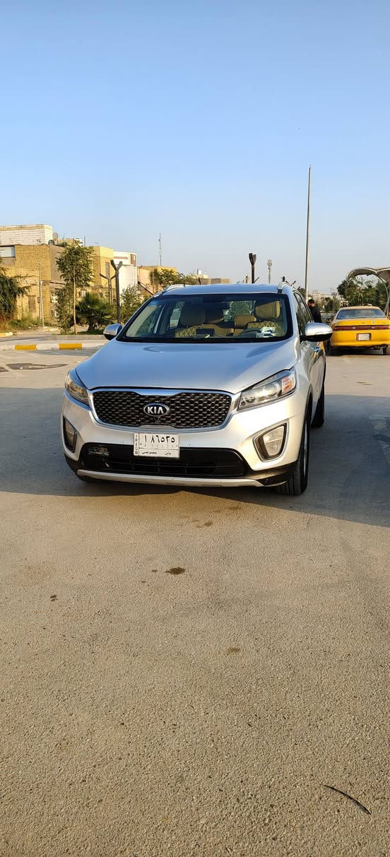 بيع مستعجل
كيا سورينتو وارد امريكي.
-موديل 2017, (4سلندر)
-محرك تبديل جديد حاوية   .5 راكب.
نظيفة جداً.تبريد وحدادية واطارات .سويج، وكتلوكات الشركة.جاهزة من الاخير.صور السونار والحادث مرفقه بالمنشور.
رقم بابل بأسمي..موقع السيارة ذي قار..
السعر 175 قابل للتفاوض..وشكرا..
للتواصل 
***********
