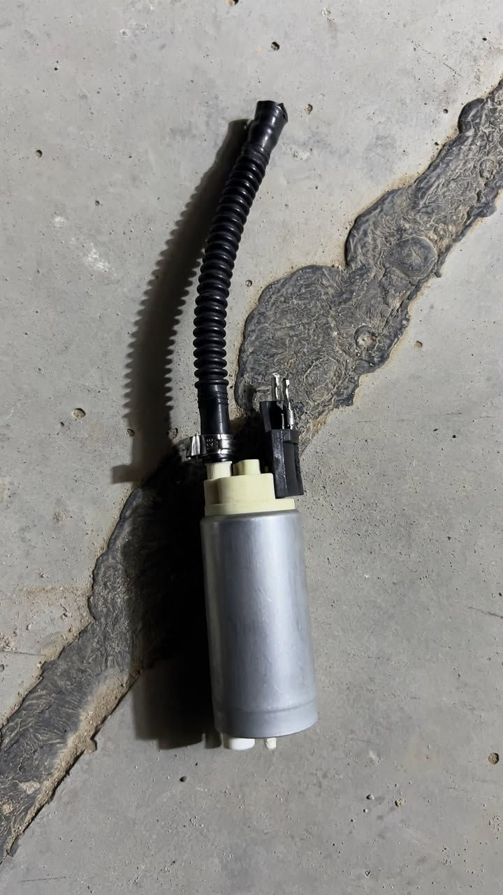 السلام عليكم 
غراض نيسان سنترا ٢٠٢٠ وفوك
١- قاعدة فيتم اصلية بيها كسر باحد الذراع والكلاص كلشي مابي السعر ٧٥ الف 
٢ - فيتبم استعمال يومين اصلي لشركة كورية السعر ٦٥ الف 
٣- ولف راجع جديد تجاري ١٠ الف استعمال قليل
٤ - فيتبم  استعمال قليل للفحص تجاري السعر  ١٥ الف 
٥- جوزة وفيشة جديد مال كصة  ٢٥ الف 
٦- مسطرة نوزلات مال كصة جديد ٤٥ الف 
٧ - حاضن نوزلات اصلي مال كصة اسفنج ٧ الف 
٨ - حاضن مسطرة نوزلات حديد اصلي مال كصة ٢٠ الف 
٩- حساس + طوافة تجاري ١٠ الف 
١٠ - فيش نوزلات اصلي مال كصة عدد ٤   ٢٥ الف


**إذا كنت صاحب هذا الإعلان وتريد حذفه لأي سبب، رجاءا أرسل رسالة إلى الدعم الفني**