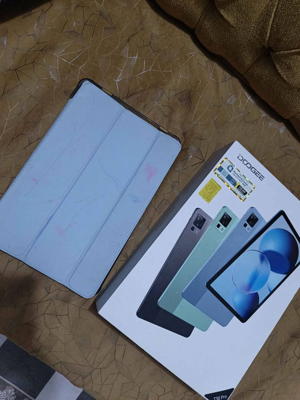 ايباد دوجي 30برو مستخدم قليل للدراسه فقط ذاكرة 256ملحقاته شاحنه وكارتونه وكفر للاستفسار مراسله رقم الواتساب ‏‪***********‬‏ عمارة, ميسان
