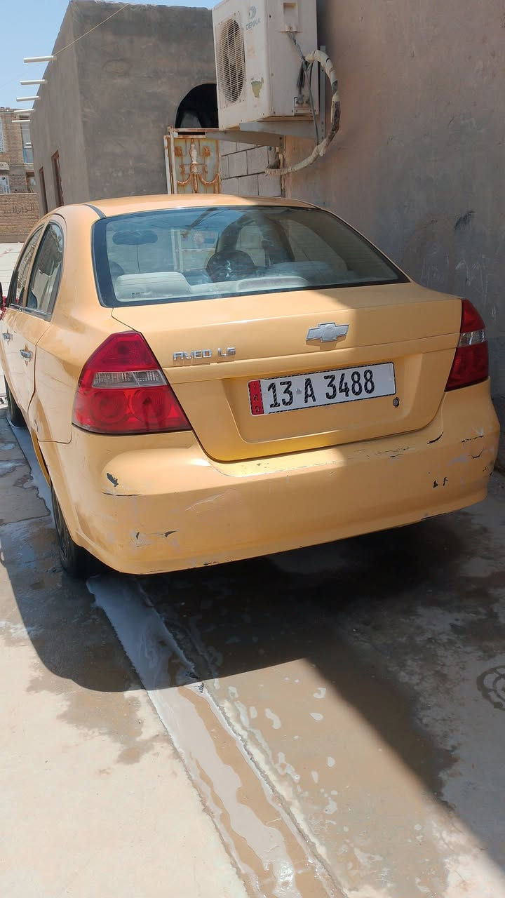 السلام عليكم شباب سياره افيو البيع موديل 20011
كامله بس تبريد وكف بيها مافاحصه سياره حلوه مال جناي وخير من الله بيها بس ضربه جاملغ سياره احله من الصوره
مال جناي هيهه وغرامات مصفره رعيها بلناصريه بسمه السعر45وبيها مجال 
هاذ رقمي (***********)
