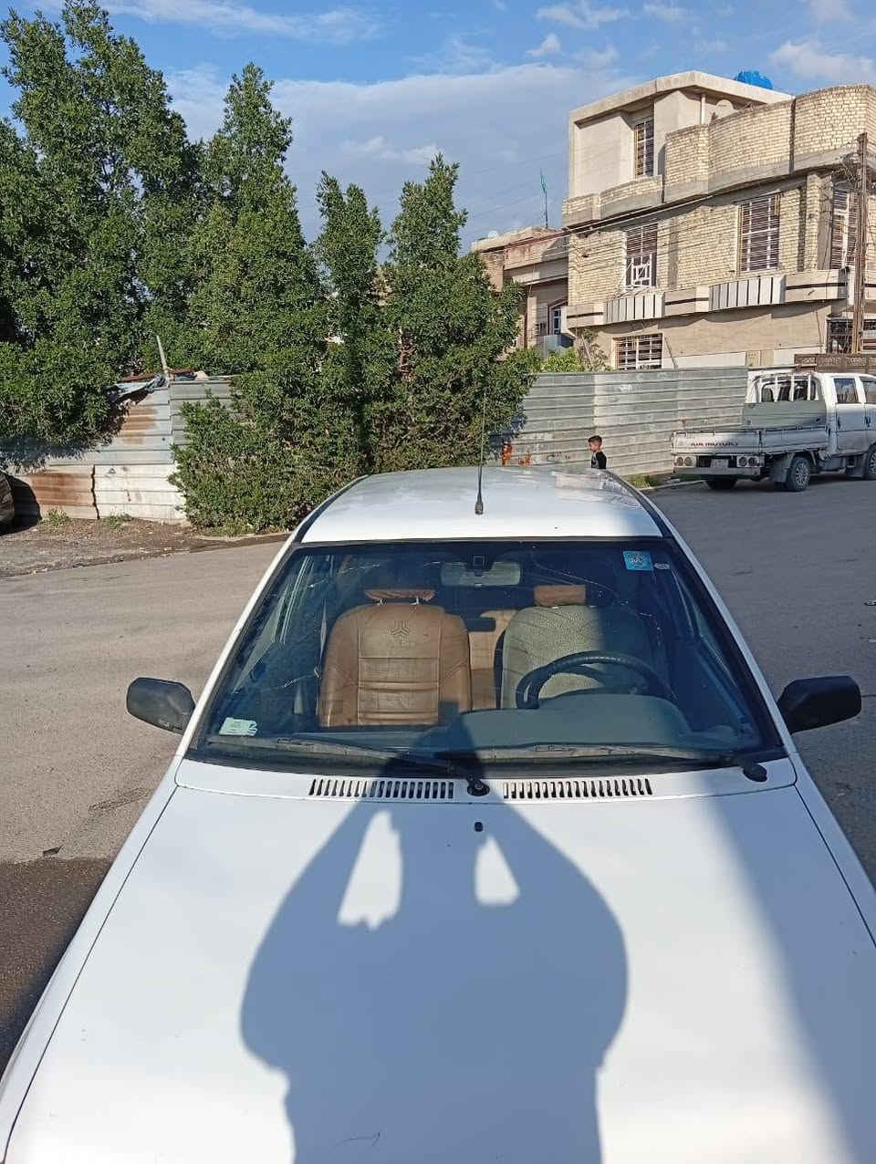 السلام عليكم سايبه مديل ٢٠١٨ كير مكينه تدفئه تبريد كفاله سياره كفاله عامه فقط  بيهه بارد بلجاملغ الامامي الايمن كد شبر تخم تاير جديد السعر 51 وبيهه مجال  للستفسار الاتصال ***********
