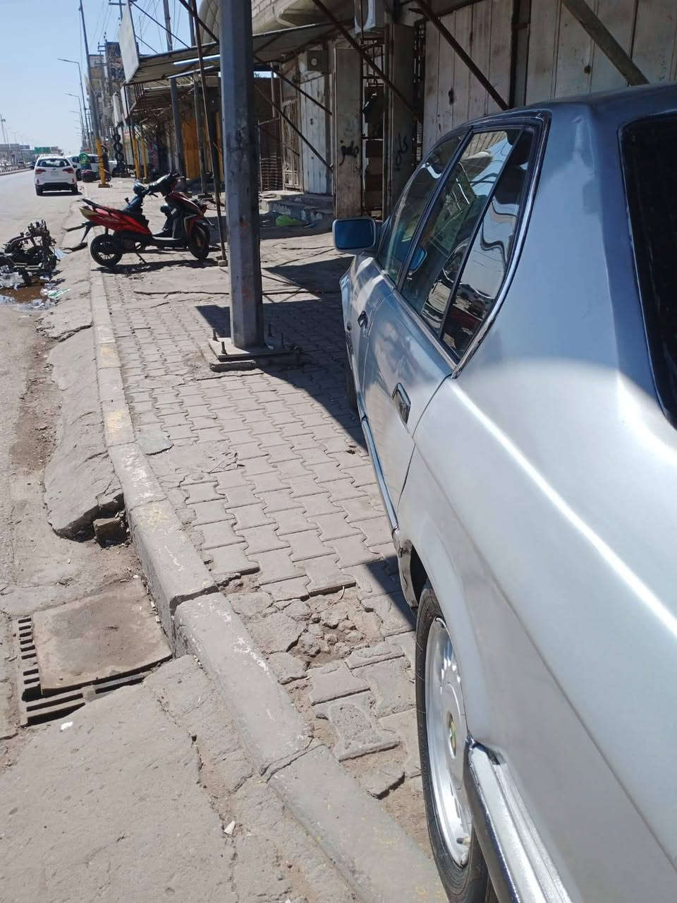 سلاام عليكم بي ام محور بطه 3000  *********** مكاني ميسان السعر ٤٠ وبيهه مجال
