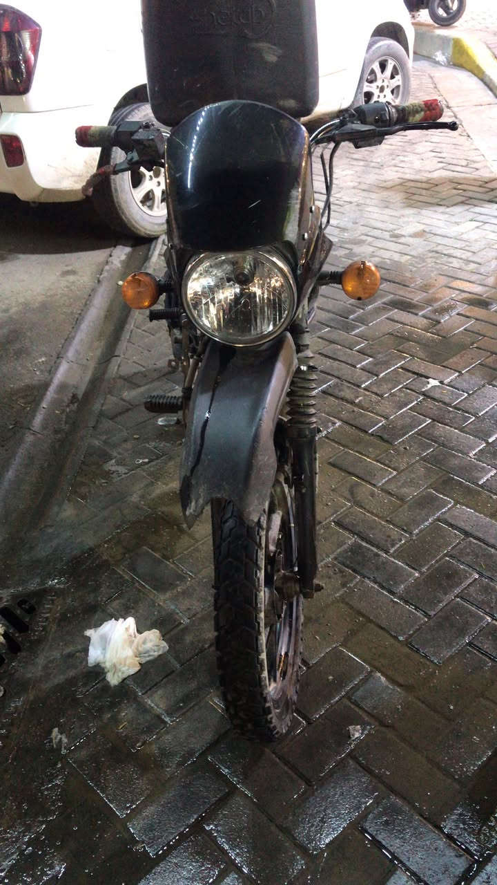 السلام عليكم بوكسر جبلي مرقم موديل 23 كفالة عامه اي عطل مابيها دراجة نظيفة السعر مليونين و100 
***********
