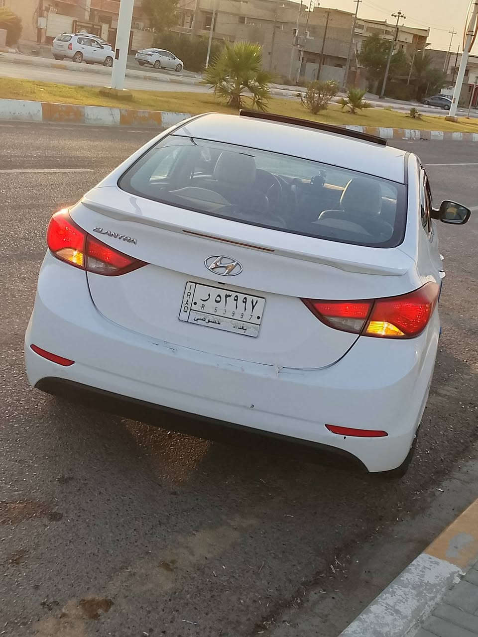 النترا 2015 فول مواصفات خليجي رقم بغداد باسمي تحويل ثاني يوم  فتحه قطعتين تبريد اشاير بل مري كروس سرعه فول تحكمات ستيرن داخل بيج سياره بيه صبغ جاملغ وبنيد اثر تكشير بدون ضربه شرط فحص سونار ***********
