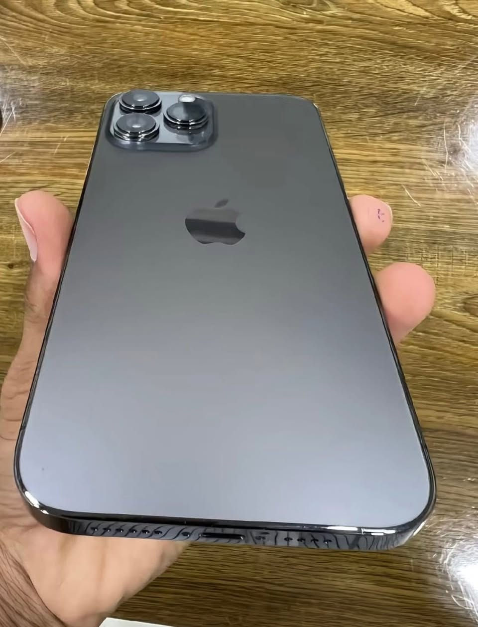 13 برو ماكس 
جهاز نظيف وجديد 
بطاريه 96 معلايه 
ذاكرة 256 
سعر 675


**إذا كنت صاحب هذا الإعلان وتريد حذفه لأي سبب، رجاءا أرسل رسالة إلى الدعم الفني**