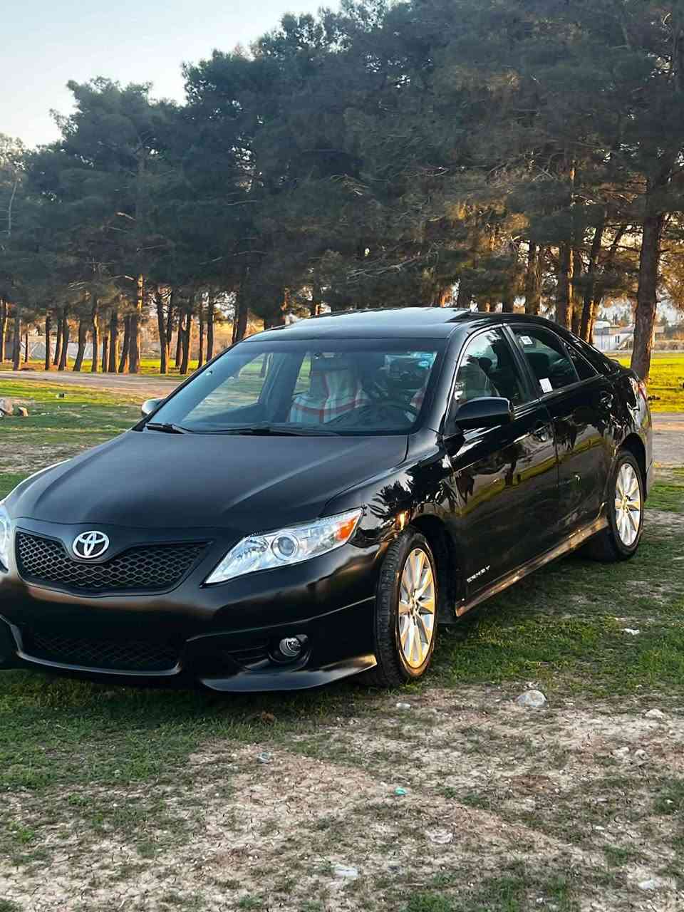 کامری ٢٠١١ ئەمریکی سپۆڕت سوکان پەپولە گێچ سپۆڕت ناو ڕەش سڵاید دەبڵ ساڵانسا چوار بستۆن مەکینەی کراوەتەوە بەس بێکێشەیە سەنەوی و ڕەقەمی تازەیە بەناوی خۆمانە چوار پارچەی بۆیاخە  
پێشی لای سەکن  بستێک ناوی گرتوە  نەگەیشتوەتە سەرە دەبڵ سعری ٩٥ گەڵاو معامەلە
ژم/*********** دخان, السليمانية
