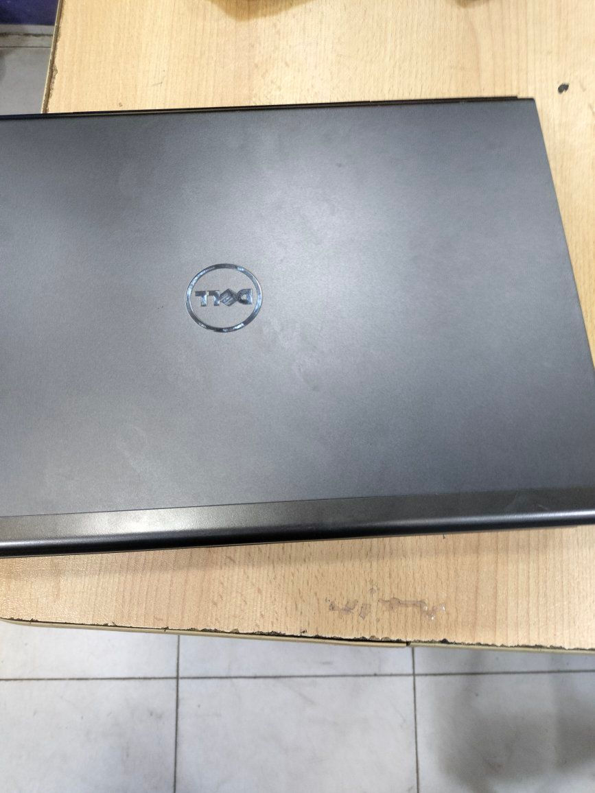 عروض مميزه من شركه دريم 🔥
💻 Dell Precision M4800
كور i7 جيل رابع بكارت شاشة Nvidia للالعاب وبهاردين بسعر ممتاز 💪
💰 السعر : 6500 جنيه
📌 المواصفات : ✔ كور i7 جيل رابع
✔ رام 8 جيجا
✔ هاردين : 256 SSD + 500 HDD
✔ شاشة 15.6 بوصة
✔ كارتين شاشة Intel + Nvidia Quadro K1100M 2GB
✔ بطارية شغالة كويس
✔ معاه الشاحن الأصلي
✔ يشغل الألعاب والبرامج بكفاءة
✔ الجهاز بحالة ممتازة
🛡 ضمان 3 شهور بالفاتورة من الشركة
🚚 يوجد شحن وتوصيل لجميع المحافظات
📞 للتواصل واتس أو فون : 01149796854
🌐 واتساب مباشر : https://wa.me/201149796854


**إذا كنت صاحب هذا الإعلان وتريد حذفه لأي سبب، رجاءا أرسل رسالة إلى الدعم الفني**
