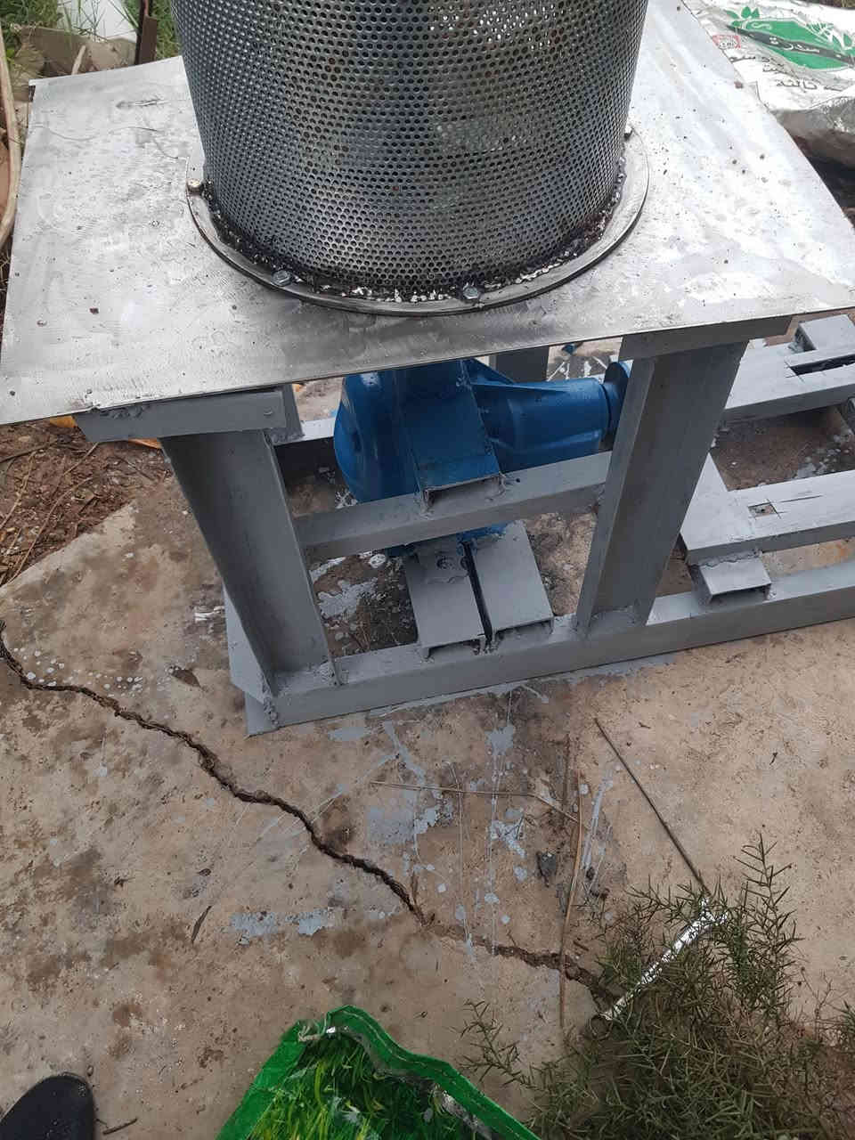 سلام عليكم فلاسه التمر
ماكنه مدكوكه تعزل نوه عن تمر التواصل خاص
 او وتساب ***********
