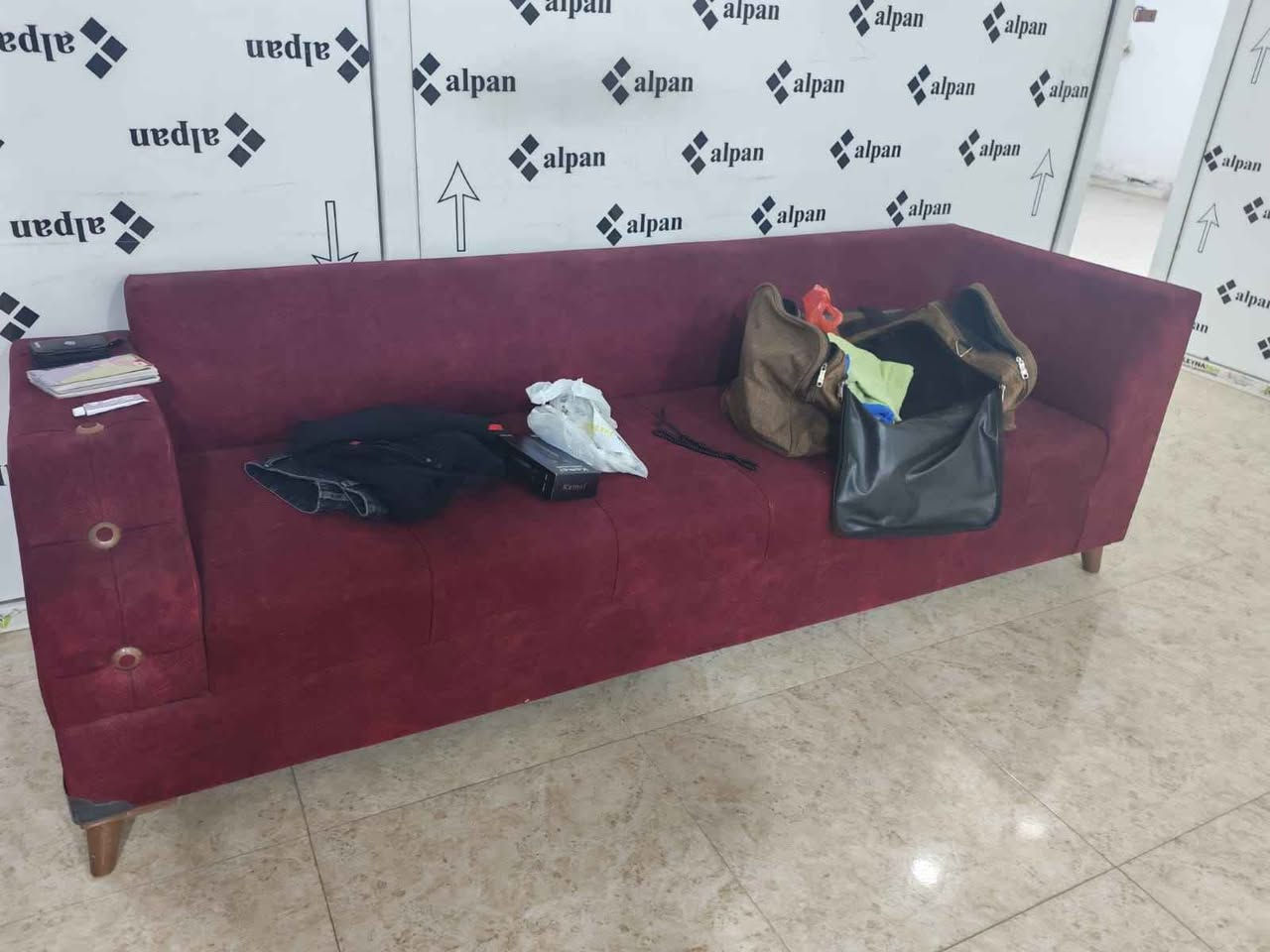 ‎السلام عليكم غراض مستخدمات شي قليل للبيع نضافه ميه ب ميه للاستفسار *********** سعر خاص ودلل‎ عمارة, ميسان
