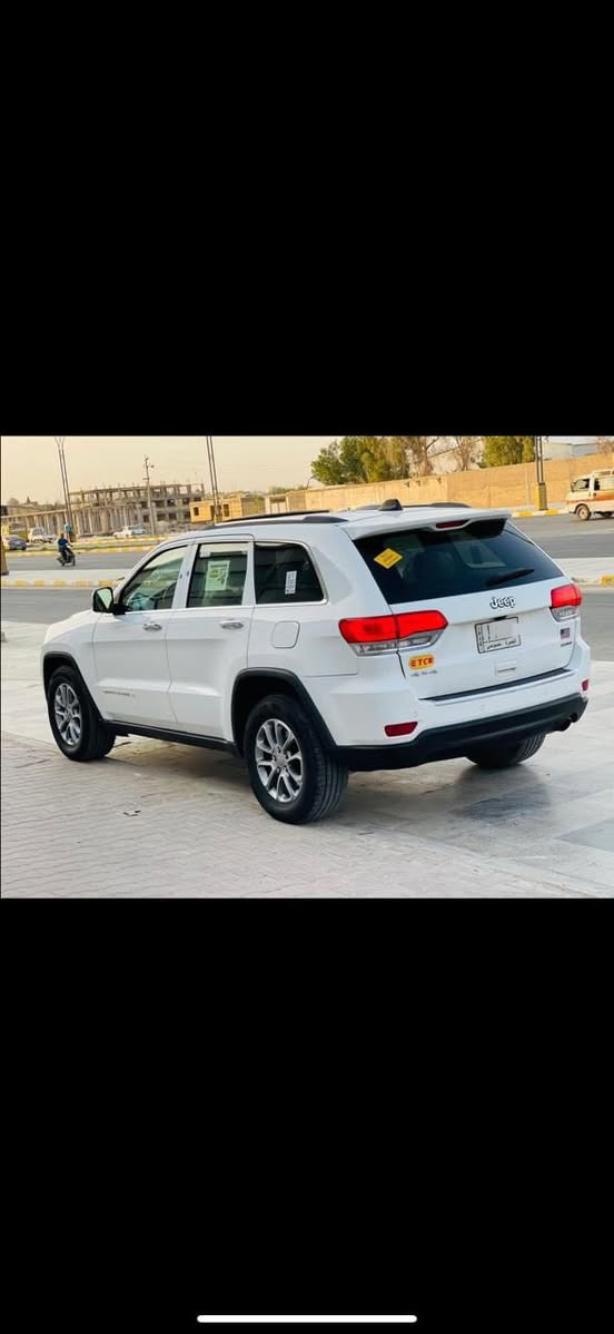 جيب كراند شيروكي لمتد 2016 اصل وارد امريكي تقرير الفحص مرفق باسمنا تحويل ثاني يوم رقم بصرة مشروع وطني مواصفات المتد معروفة نقصها حدادية شي بسيط 

مكان السيارة الناصرية 

السعر ‼️ علق بتم يجيك  السعر بالخاص ‼️

 ***********
