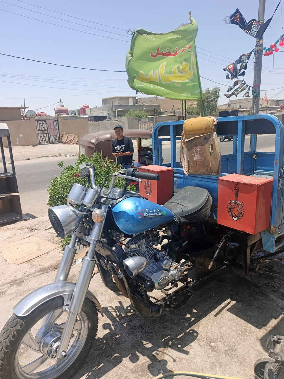 لسلام عليكم ستوته للبيع جاهزه عوزها شويه ترتيب وببها  خيط تبخير أوراق كامله شوف العين  السعر واحد و100مكاني معقل رقمي ***********واتساب

