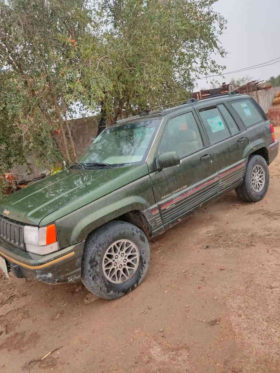 للصياده جيب للصياده دفع رباعي بلاد مكينه وكير الديوانية نفر السعر مطلوب 40قابله للتفاوض ***********
