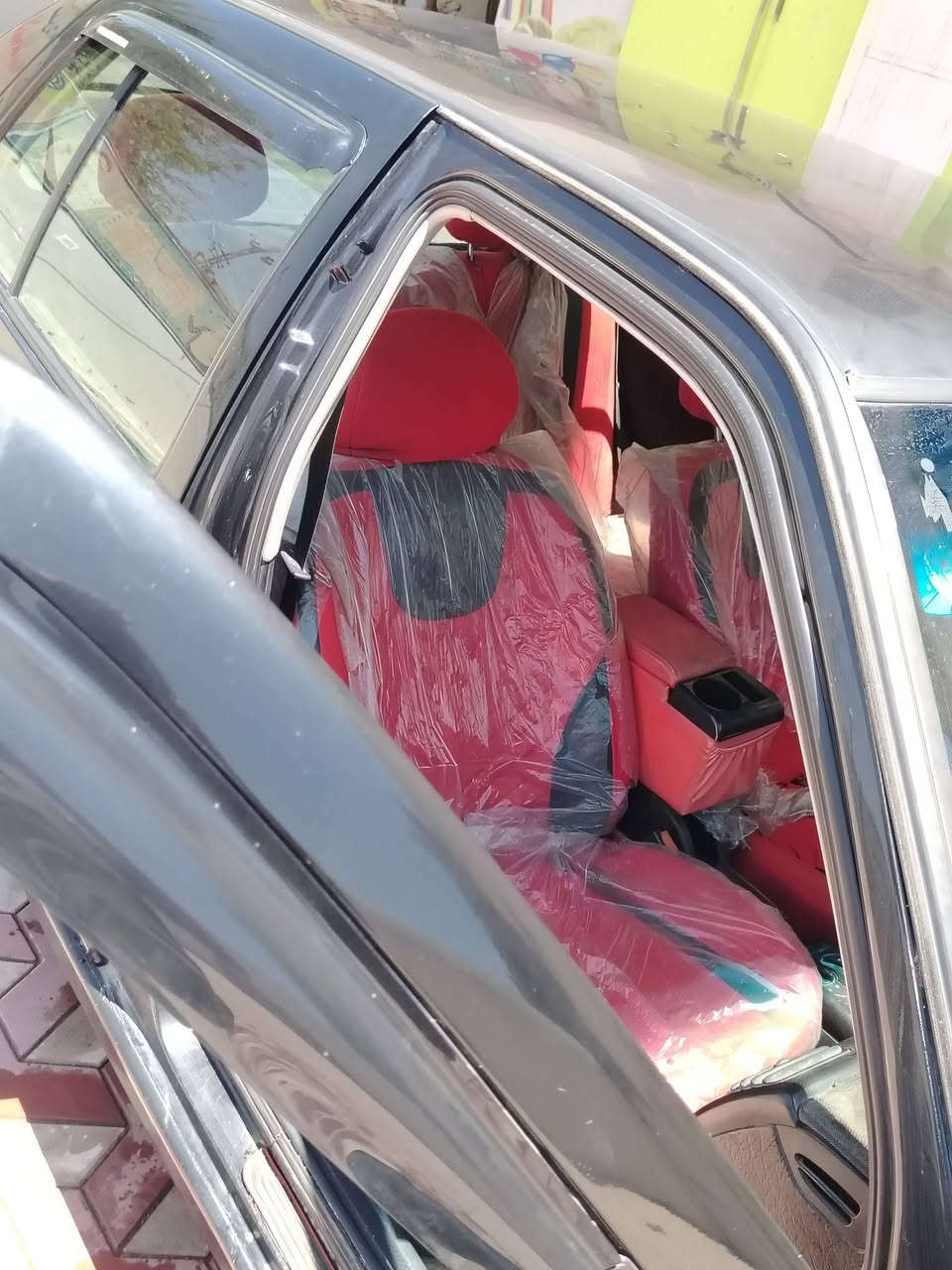 ألسلام عليكم
كولف فينتو موديل ١٩٩٣ رقم بغداد كير محرك مكفول سنويه ٢٠٢٨ سياره نضيفه ومرتبه داخل حلوو كشر حلوو نقصها تبريد وشغلات خفايف َالمكان الزعفرانيه ***********  رجاءا الي ميشتري ليتعبني والرقم بي واتساب
