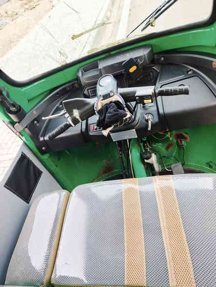 السلام عليكم تكتك تي في اس مديل 21 رقم وسنويه بدي بس ضربه بلباب خفيفه ومكينه مجفته ت  فيت شركه السعر 6500الشراي بس يتصل ***********
