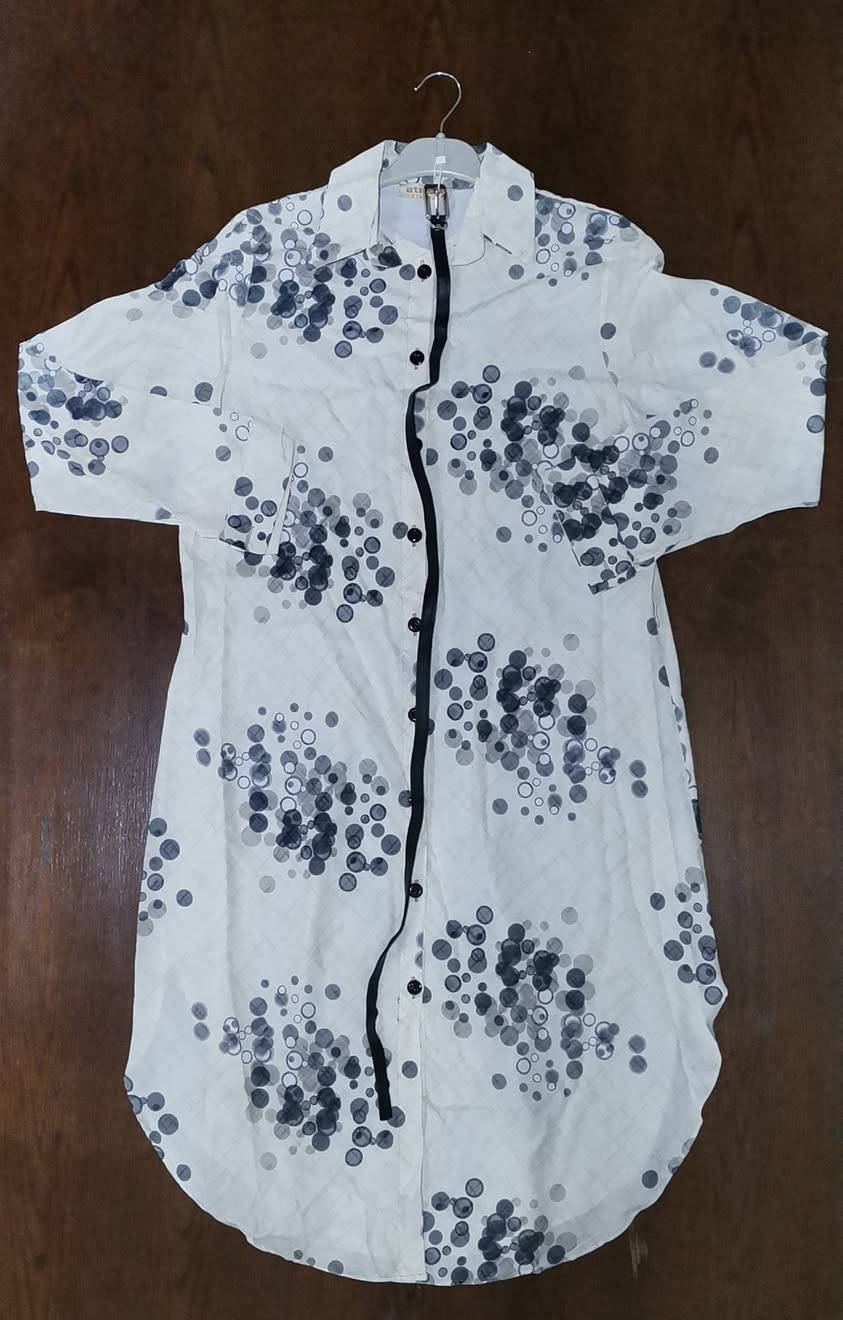 السلام عليكم
فستان نسائي تركي درجة أولى
القياسات 38/40/42/44/46
سعر القطعة 15الف دينار
يتوفر أيضا جملة بأسعار مختلفة يتوفر خدمة توصيل الى كافة انحاء العراق


**إذا كنت صاحب هذا الإعلان وتريد حذفه لأي سبب، رجاءا أرسل رسالة إلى الدعم الفني**