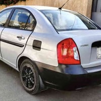 اكسنت 2010 للبيع خليجي محرك 1600 بيها شخوط ورصعات مبينه بالصور وقبق جن...