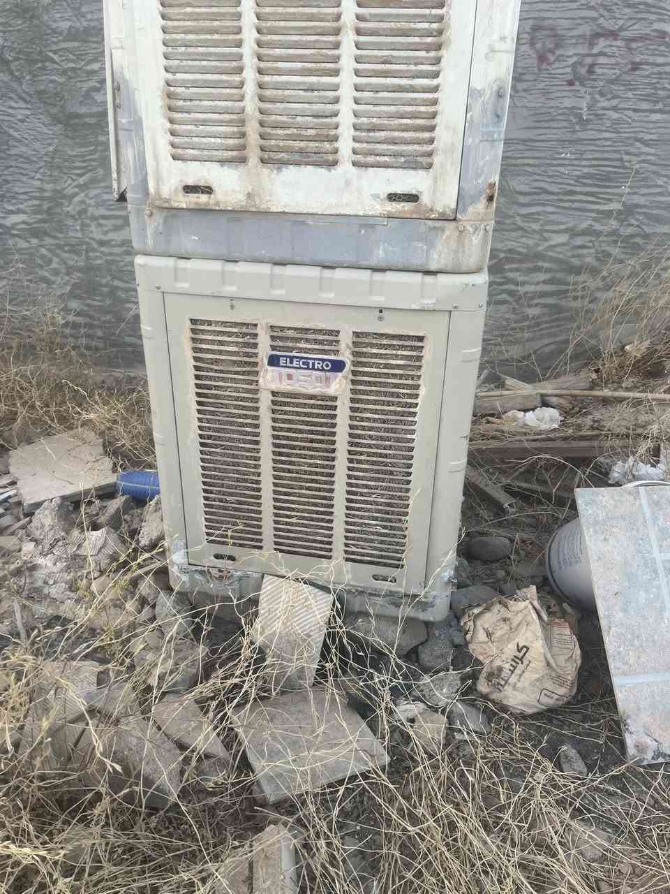 مبردات للبيع وحده ب50وحده ب60 وبيهن مجال شغالات ونضيفات لا خياس وزنجار
مكاني الديوم حي التوحيد 
***********
