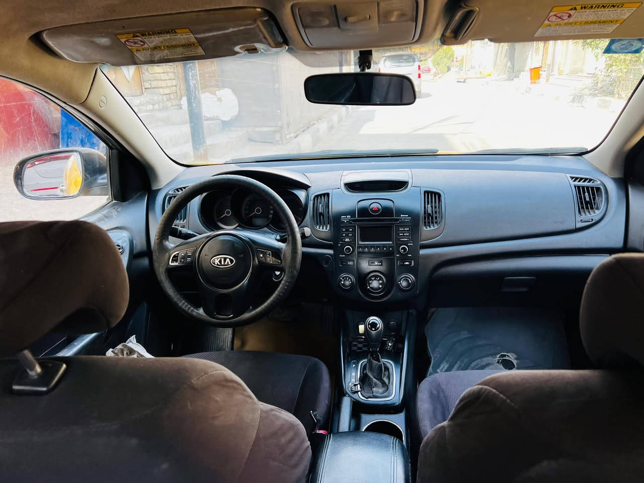 السلام عليكم......
سياره فورتي للبيع موديل 2013 

بأسمي سنويه انكليزي 

طخم تاير جديد 

حداديه 60%

باقي التفاصيل اتفضل خاص ***********

السعر / 90 وبيه مجال للشراي !
