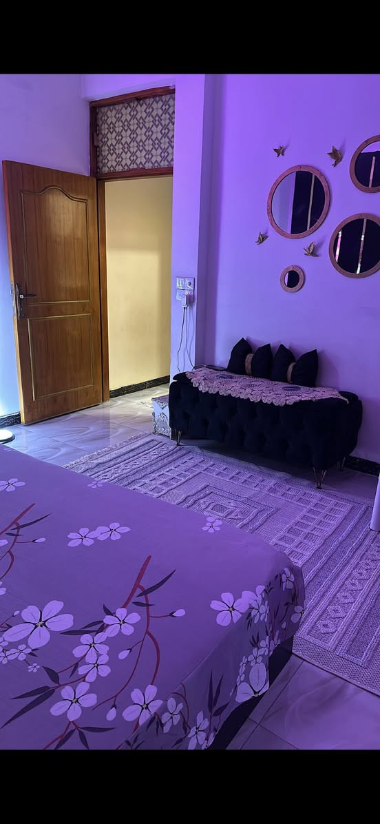 السلام عليكم غرفه نوم للبيع استعمال قليل نضيفه كلش 7 قطع مع طابويه مخزن هديه الي يريدها يرسلني خاص


**إذا كنت صاحب هذا الإعلان وتريد حذفه لأي سبب، رجاءا أرسل رسالة إلى الدعم الفني**