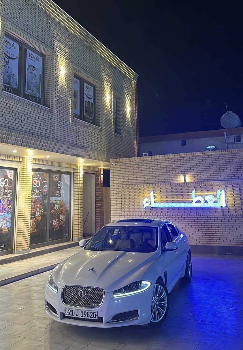 جاكوار 2014 XF .
خليجي وكالة سردار 
محرك 2000 تيربو 4 _سلندر 
فول مواصفات 
سيارة بيها قطعه وحده صبغ بدول دواخل بدون معجون وموجود بيها سونار
حدادية جديد - تخم تاير جديد 
مكان صلاح الدين 

رقم. ***********
