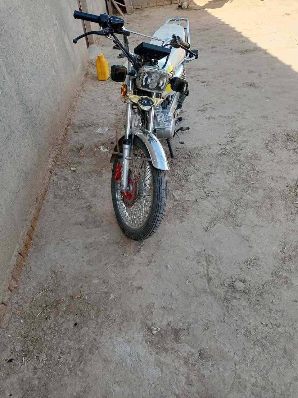 دراجه للبيع موديل 24 اوراق استنساخ مكان الرفاعي السعر 500 وبيه مجال قليل


**إذا كنت صاحب هذا الإعلان وتريد حذفه لأي سبب، رجاءا أرسل رسالة إلى الدعم الفني**