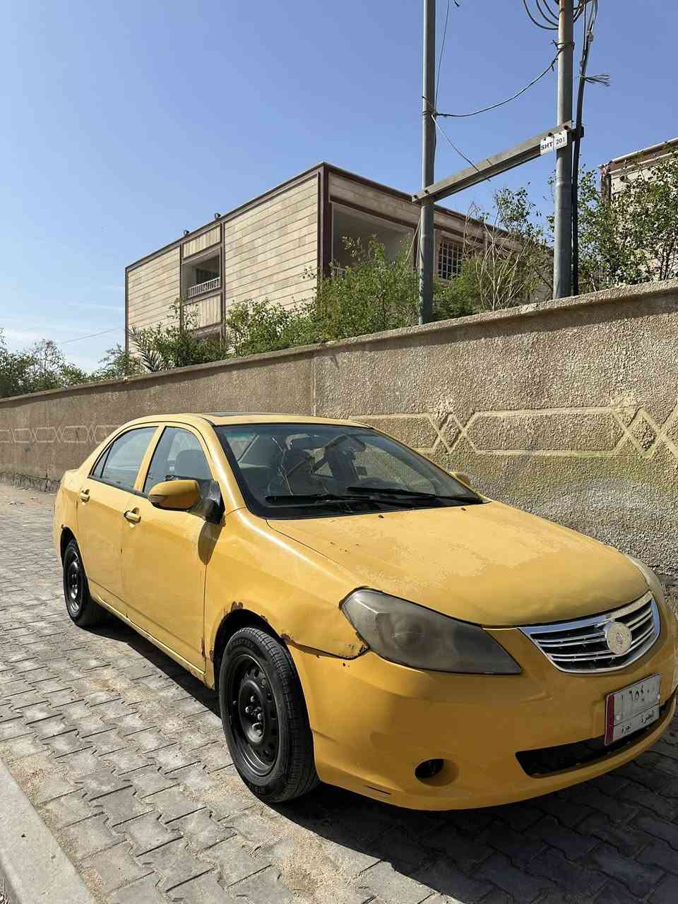 السلام عليكم
BYD 2016

كير ومكينة كورلا 1800

محرك وكير كفالة محرك جديد قبل 4 اشهر مشدود

صدر كامل جديد 

مشط جديد 

حدادية زينه

فتحة 

كشنات جلد 

شاشة 

كهربائيات كاملة شغالة

سيارة جاهزه من كلشي بس البدي بي خياسات واضحه بالصور

سنوية منتهية 2022

السعر 46$

مكاني التنومة شط العرب 

***********
