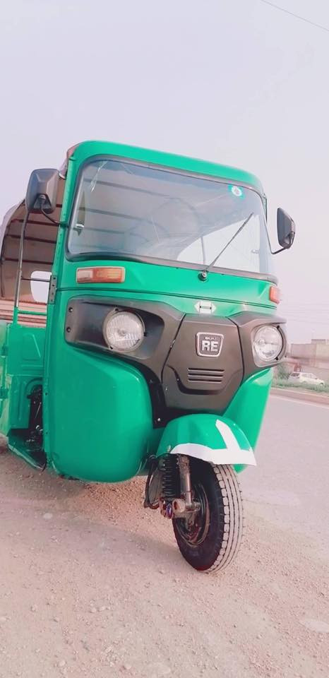 تكتك للبيع 22رقم /ذي قار /مبدل بيه بستم فقط والباقي كفاله من صبغ المعجون بيه خسفه قليله بلبكلايت مشر عليه المكان قضاء النصر *********** وايدها قفل ب4
