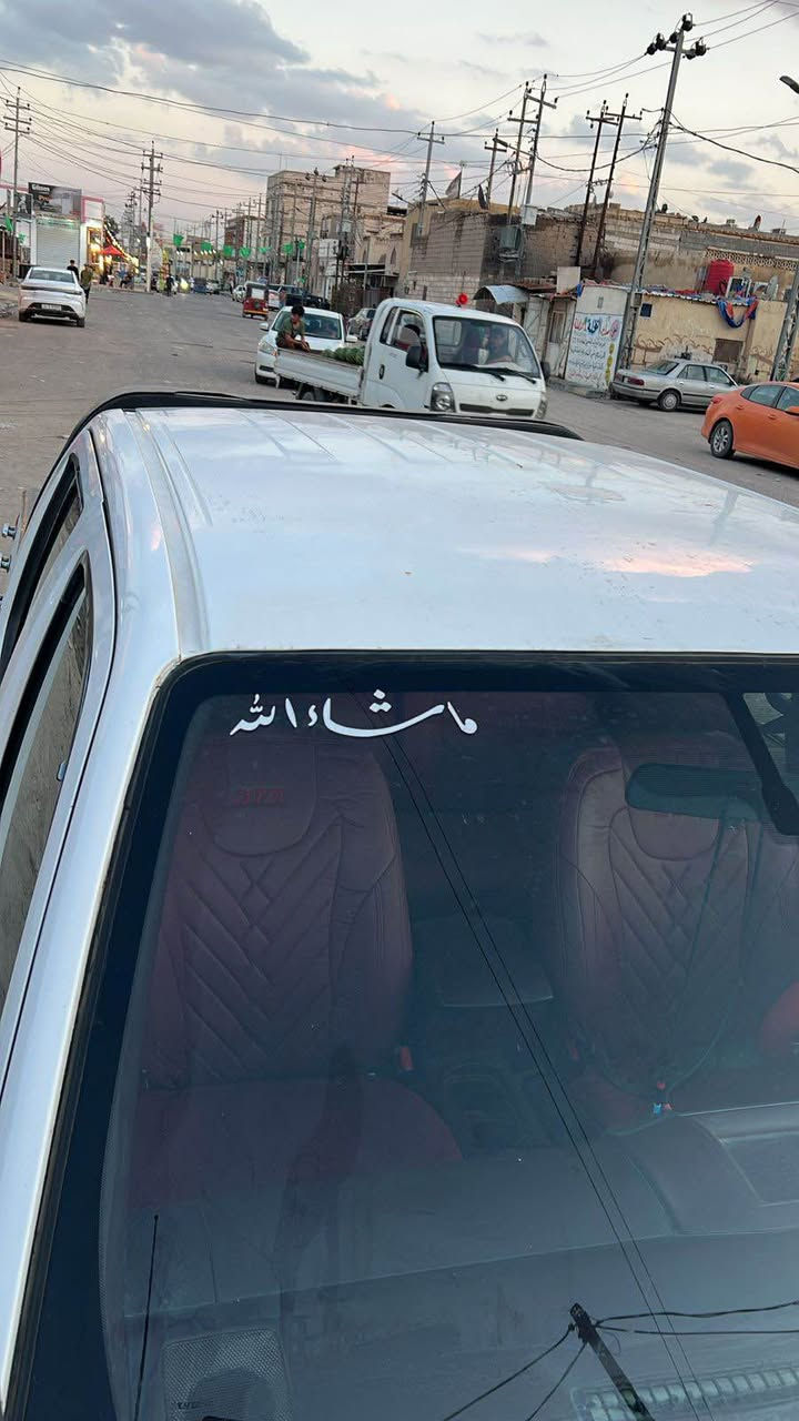 نيفارة ٢٠١٢ كفالة بس باب الخلفي بي شوية صبغ السعر ١١٠ التصال (***********) البصرة, العراق
