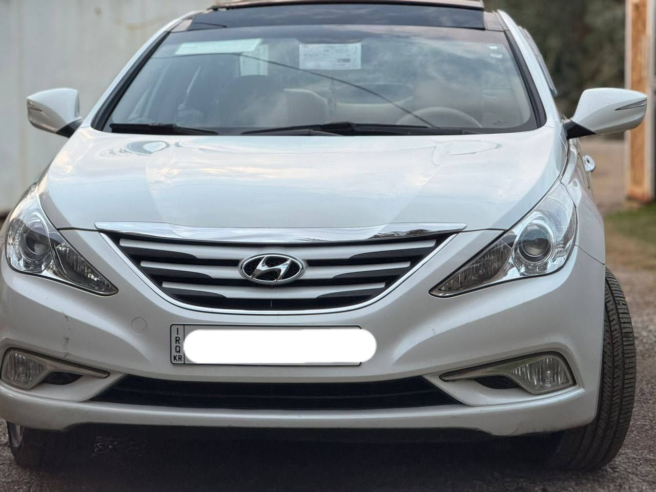 هونداي سوناتا 2013 مكينه 2400 مكفولة 
رقم اربيل دولي 
لاتبخير ولاتنقيص 
ويل 17 كروم 
يده كروم شباك كروم 
منظومه زنون كامل ناصي عالي بلاحكتورات 
بدون صبغ 
بارد بالجامرلق الخلق وشخط كلش بسيط بالباب الخلف السائق تخم تاير جديد 
صدر جديد 
سياره عل ايد وحده 
قماره بنورما طكتين 
تاب مع كامره دواره 
دشبول مامفطر 
سياره ماشيه 252 الف مشي داخلي مو طرق بعيده السياره بحاله الوكاله واحلى من الصوره 

رقم صاحب سيارة ***********
