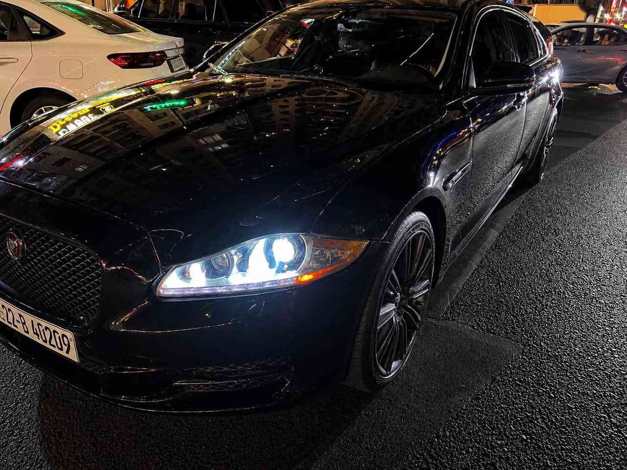 جاكور XJL
موديل 2012
محرك8سلندر المرغوب بدون تيربو بدون سوبر 
بانوراما 4كشنات تدفئه تبريد 4كشنات كهرباء 
بردات 3
دعاميه خلفيه صبغ فقط فول مواصفات 
رقم اربيل الجديد سنويه لل2028تحب وكاله تحب تحويل 
يعني الجمال والمتانه والاناقه تنجمع بسياره جاكور متعة القياده السعر 128 ورقه 
بيع او مراوس 
مكان السياره بغداد 
*********** بغداد, العراق

