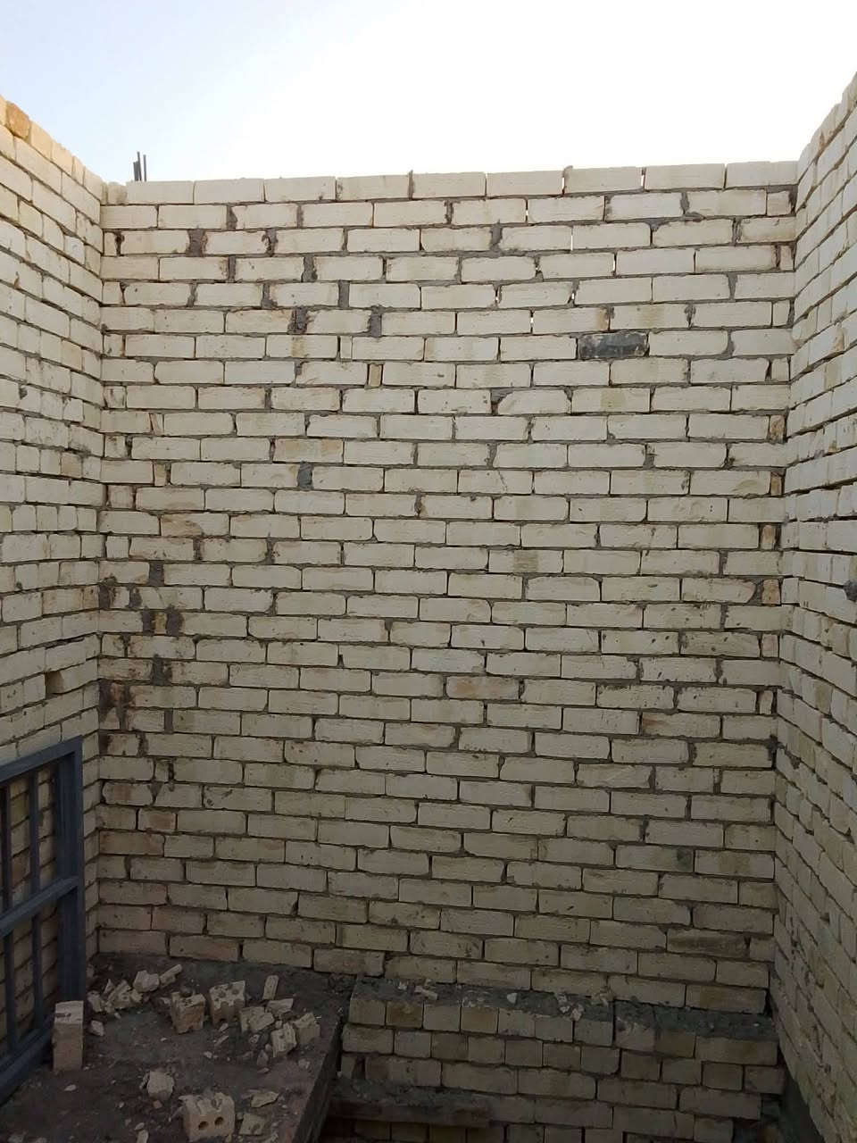 كادر بناء مصرى شغل درجه اولى استلام مهندس مقيم في بغداد الجديد ورقمي في واتساب  ***********
